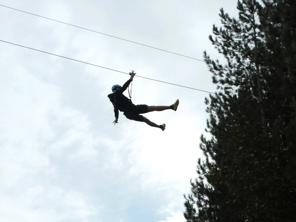 Zip line “Io volo sul Lago Arvo”